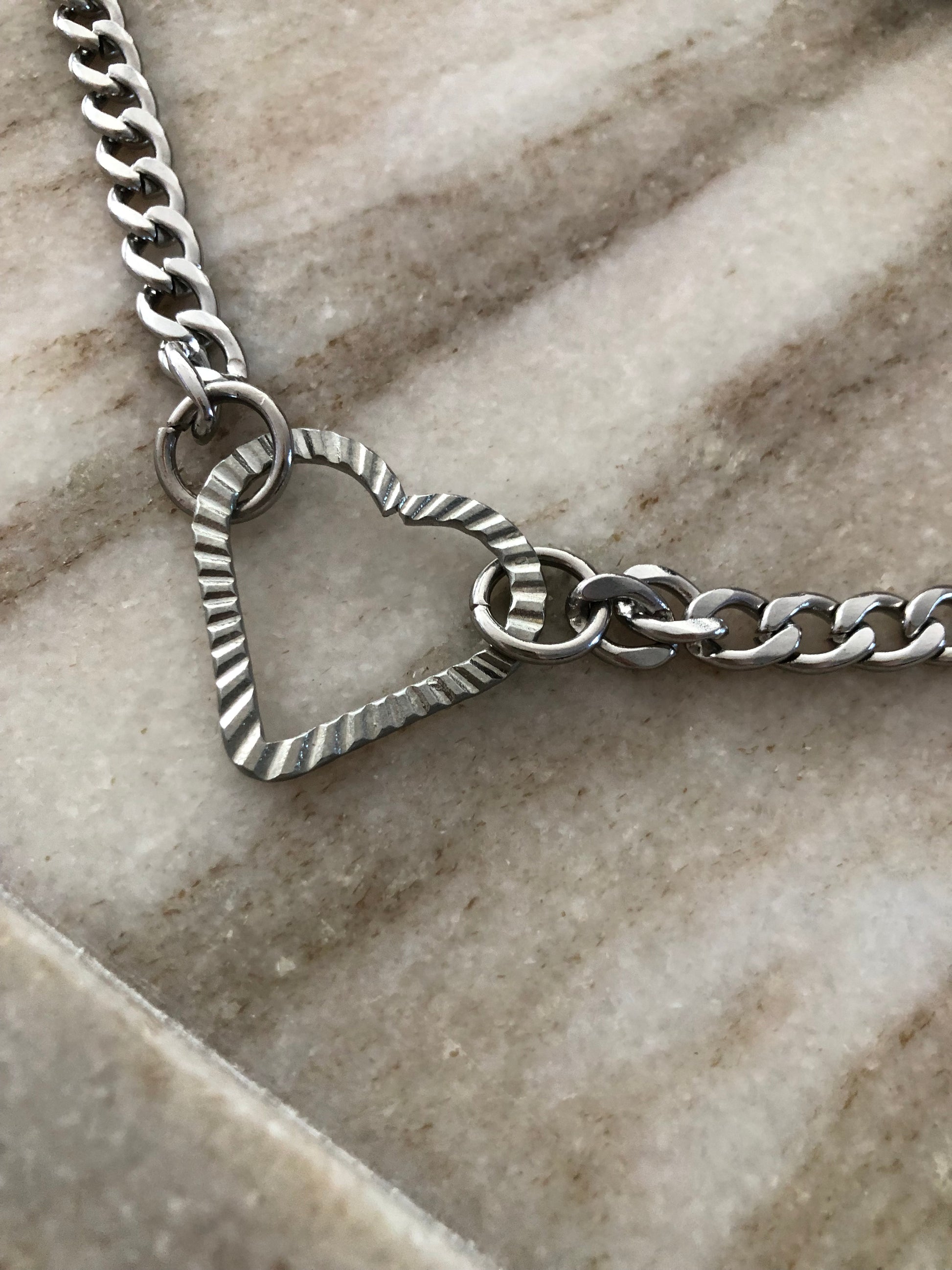 The Silver Heart Necklace 