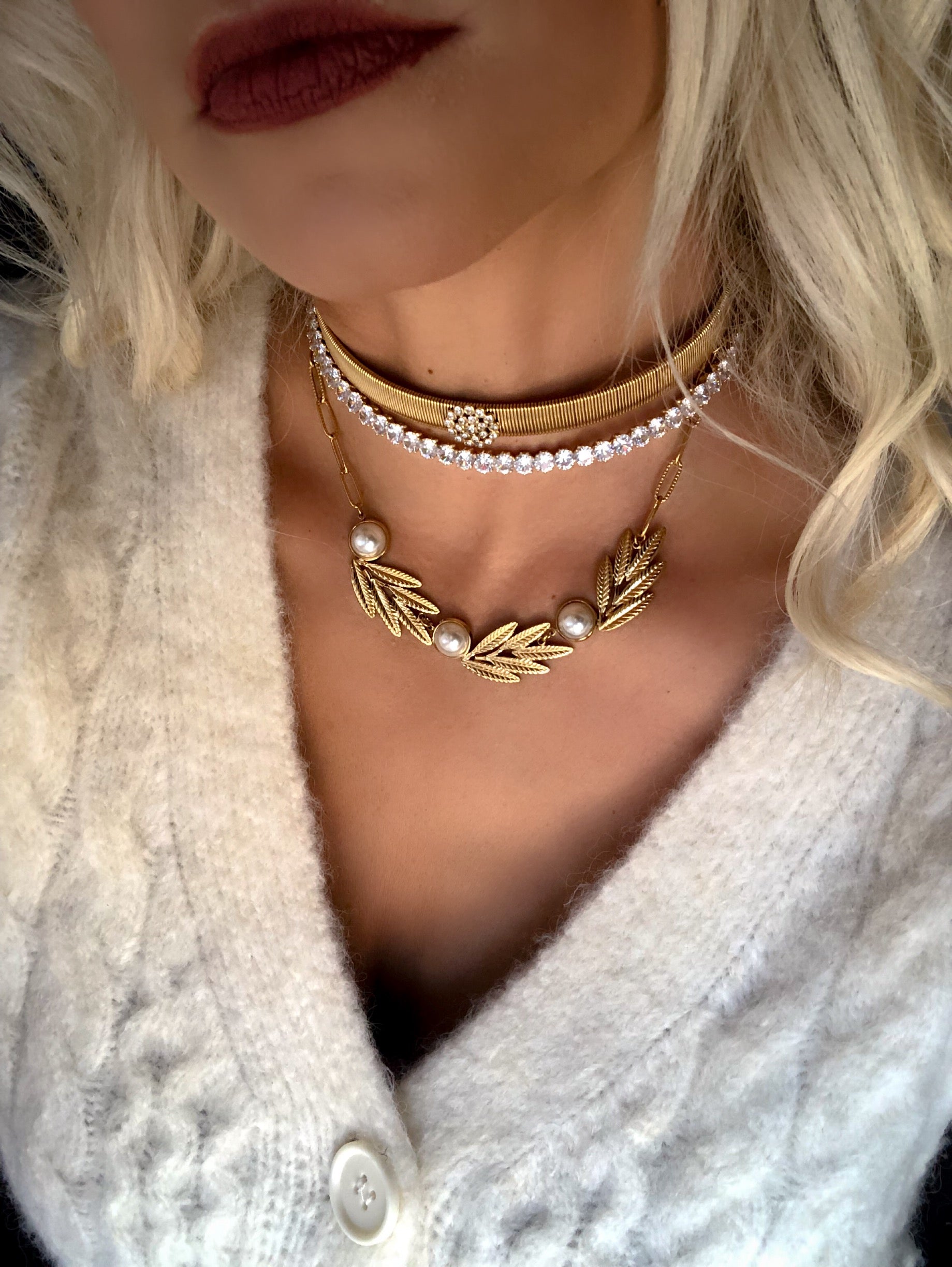 Electra Necklace in gold